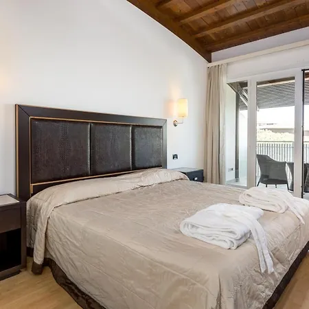 Hotel Smeraldo Lignano Sabbiadoro Extérieur photo
