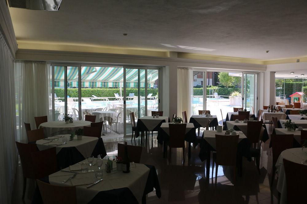 Smeraldo Hotel 3*